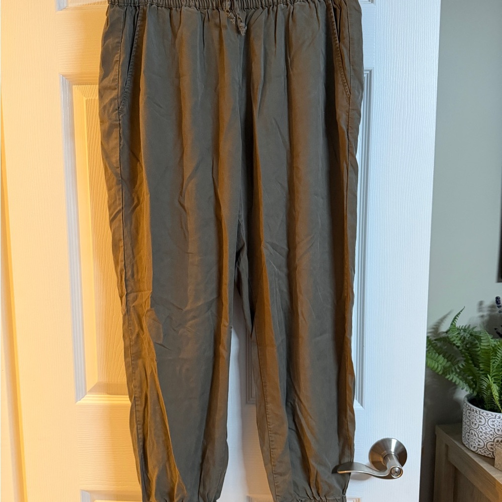 Magaschoni Women's Lightweight Pants